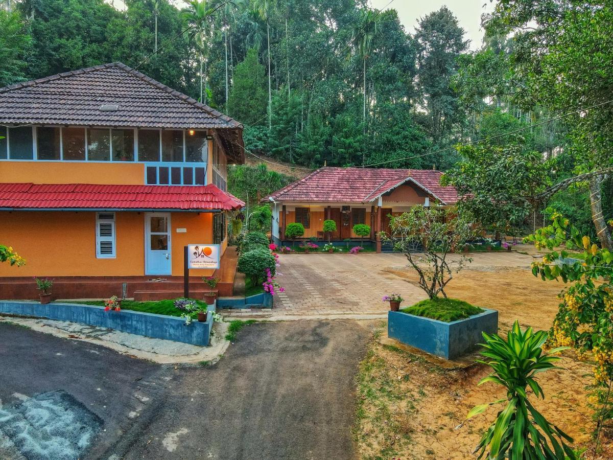 Swastha Plantation Homestay Kaniyāmbetta Eksteriør billede