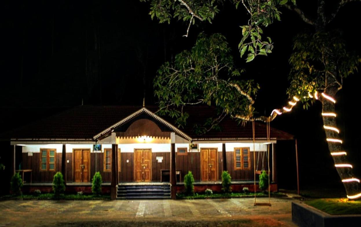 Swastha Plantation Homestay Kaniyāmbetta Eksteriør billede